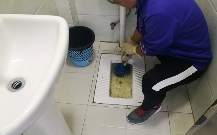 高台疏通蹲坑